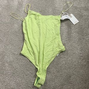 Good American one shoulder bodysuit NWT